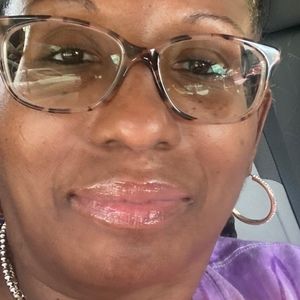 Meet your Posher, Dianna